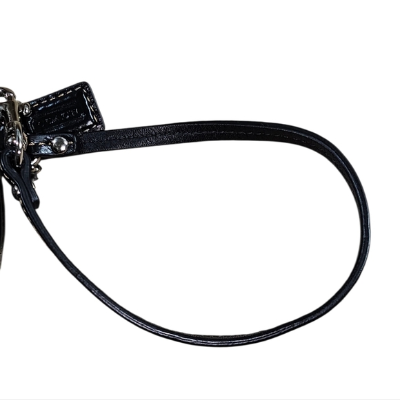 Coach Black Signature Jacquard Wristlet, Patent Leather Trim,Classic Pouch EUC - Picture 4 of 9